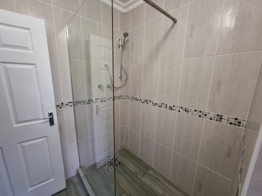 4 Bedroom Property for Sale in Bethlehem Free State